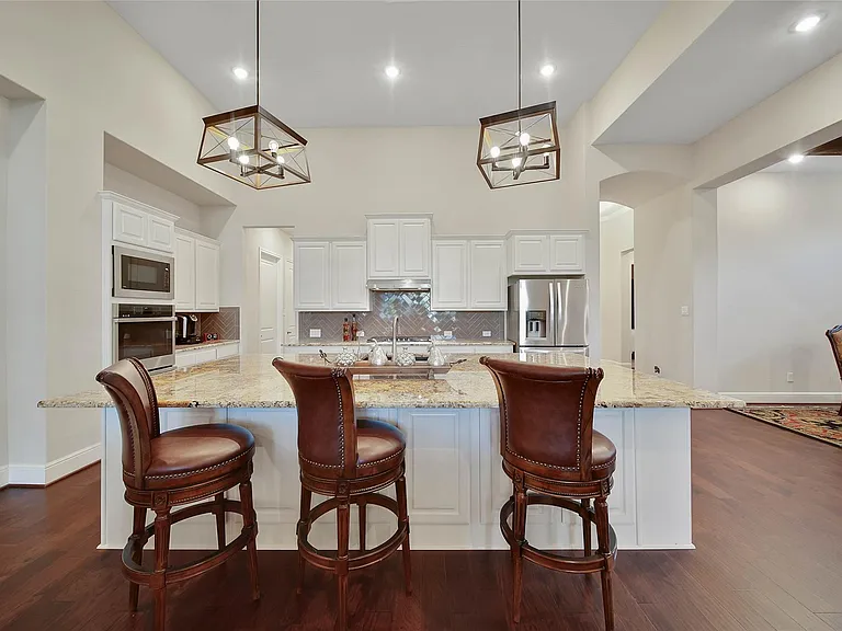 15527 Salmon Springs Dr — Photo 8