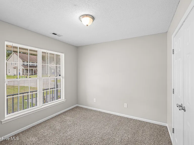 200 Druid Ct — Photo 18