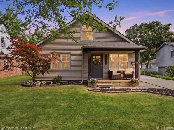 1642 Harvard Rd, Berkley, MI 48072