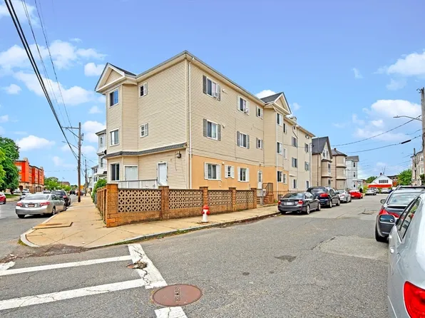 1240-1240 N Main St #1246, Fall River, MA 02720