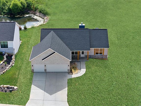 4th image of 104 Wildflower Ln