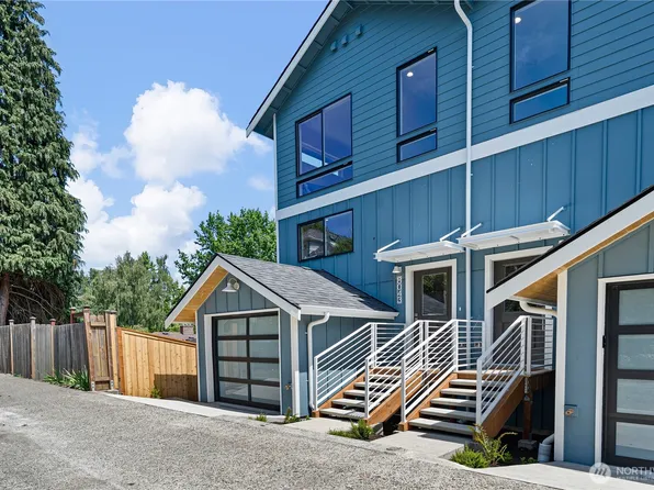 8043 19th Avenue NE, Seattle, WA 98115