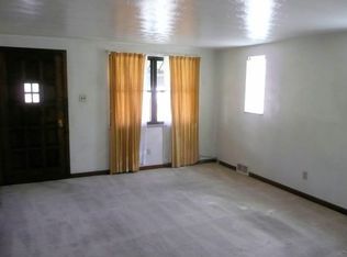 613 Woodward Ave APT 2R, Mc Kees Rocks, PA 15136