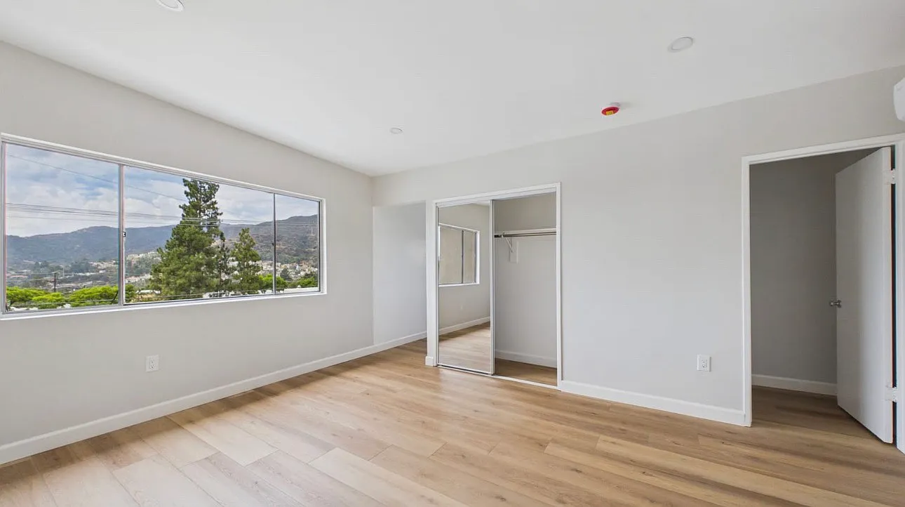 Studio, 467 sqft, $1,795 — Photo 4