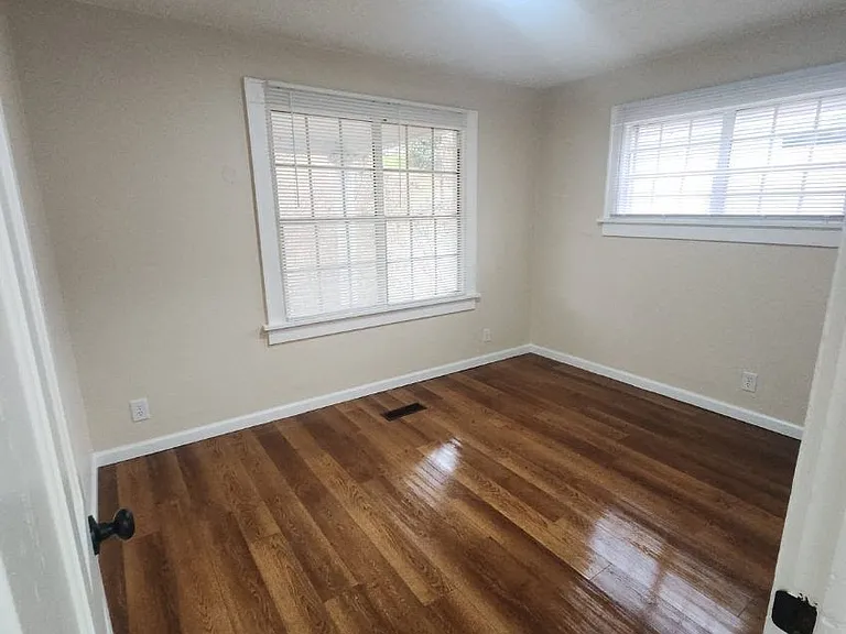 1351 College Park — Photo 37