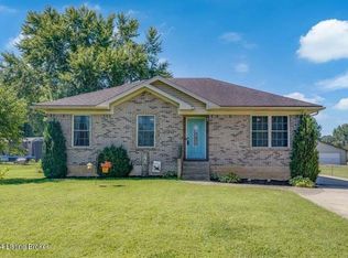 195 Daniel Dr, Shepherdsville, KY 40165