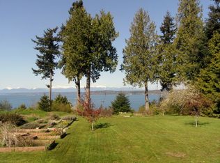 34095 Hood Canal Dr NE, Kingston, WA 98346