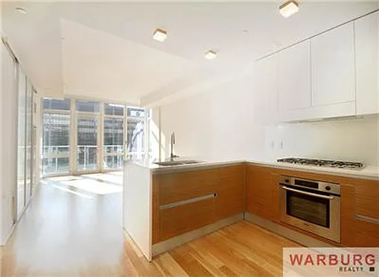 Rented by Warburg | media 38