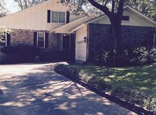 6820 Shore Dr, Ocean Springs, MS 39564