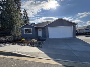 1332 NE Simpson Ln, Myrtle Creek, OR