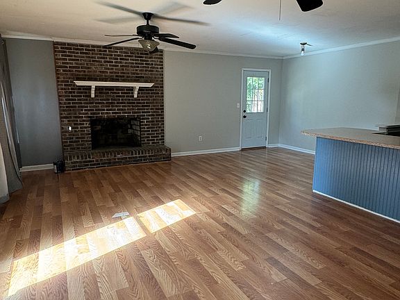 2nd image of 1119 Vesper Dr