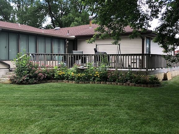 5th image of 440 Cathy Ave
