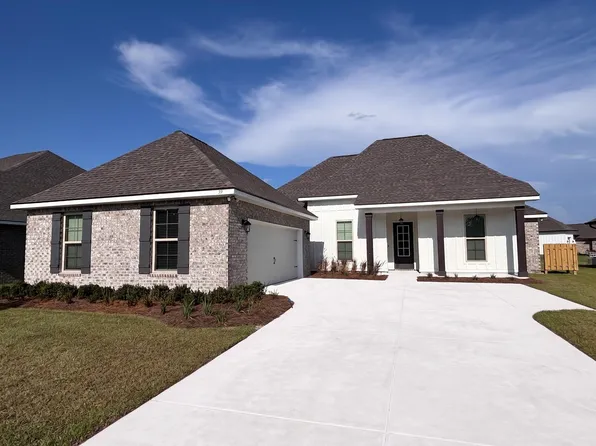 19 Chirp Ln, Freeport, FL 32439