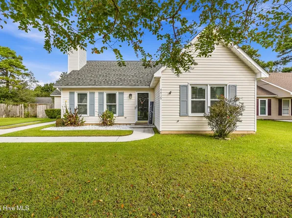 4415 Woodcroft Court, Wilmington, NC 28405