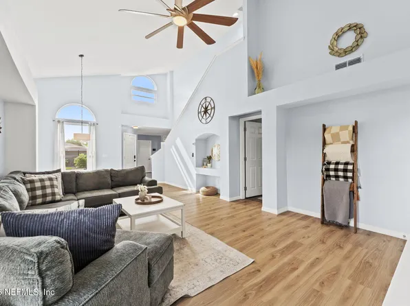 3423 CAROLINE RIDGE Lane E, Jacksonville, FL 32225