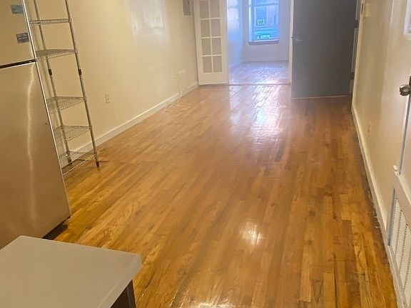 3rd image of 1088 Bedford Ave #Aa2