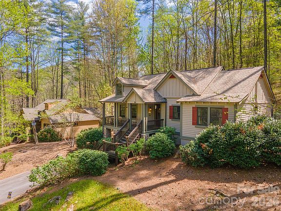 2nd image of 82 Meadow Ridge Ct