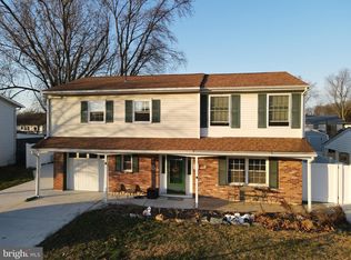 8 Havertown Rd, Newark, DE 19713