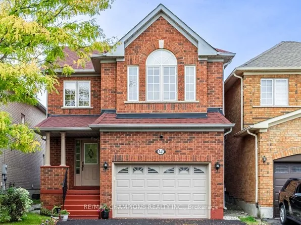 14 Miramar St, Brampton, ON L6R 2S7