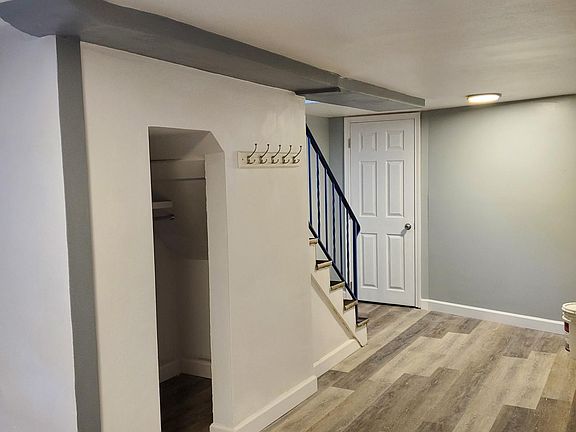 2nd image of 6200 Hoffman Ave #D