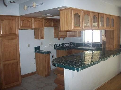 4th image of 1821 Goose Creek Pl