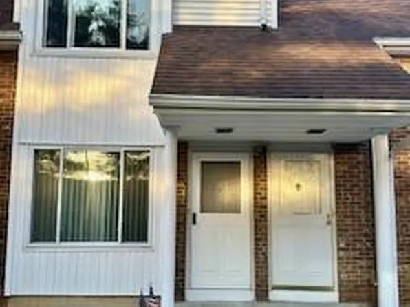 11 Nicholas Ct, Spotswood, NJ 08884