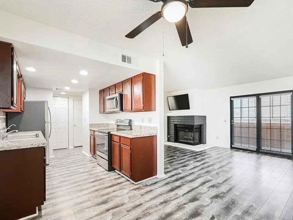 101 Luna Way #149