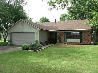1st image of 6353 Glen Shire Ln