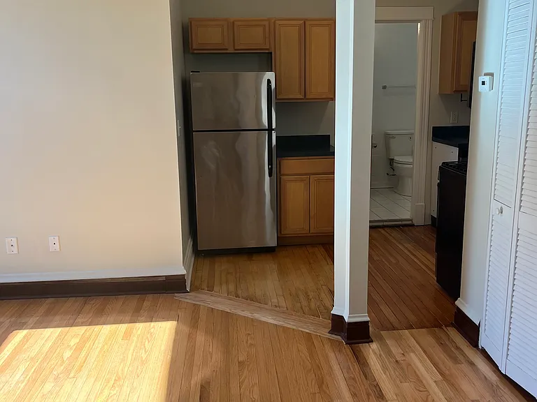 3556 W Wrightwood Ave #2F — Photo 4