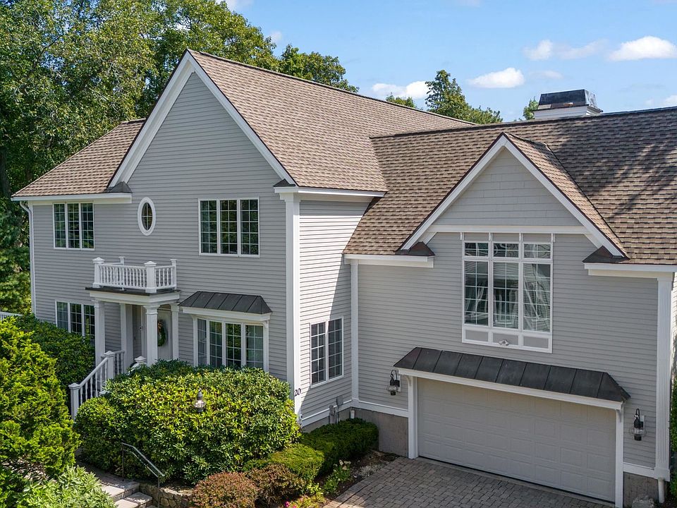 1st image of 20 Nantucket Drive