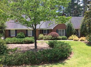 1032 Riverside Dr, Lagrange, GA 30240