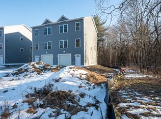 22-24 Apthorp St, Worcester, MA 01606