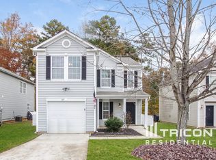 1117 Swearngan Ridge Ct, Charlotte, NC 28216