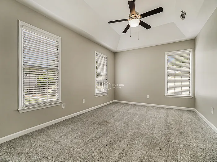 1209 Wynford Colony SW — Photo 8