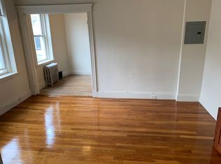 65 Park Dr APT 21, Boston, MA 02215
