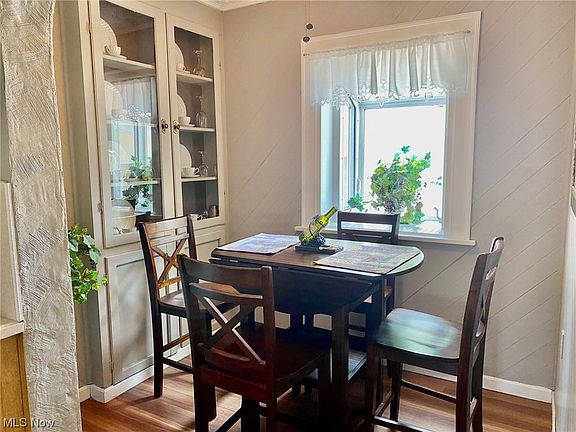 5th image of 436 Werstler Ave NW