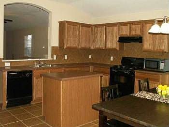 2nd image of 109 Pedernales Dr