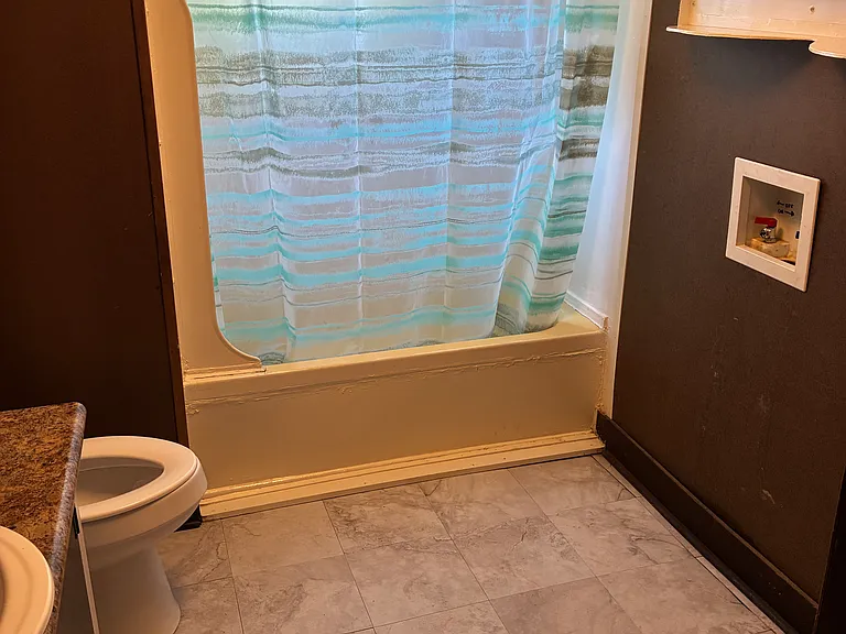 180 Dowd Dr — Photo 11