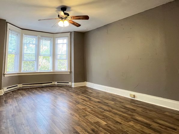 2546 Lexington St APT 2
