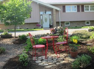 310 Troup Valley Rd, Mount Pleasant Mills, PA 17853