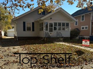 2017 York St, Des Moines, IA 50316