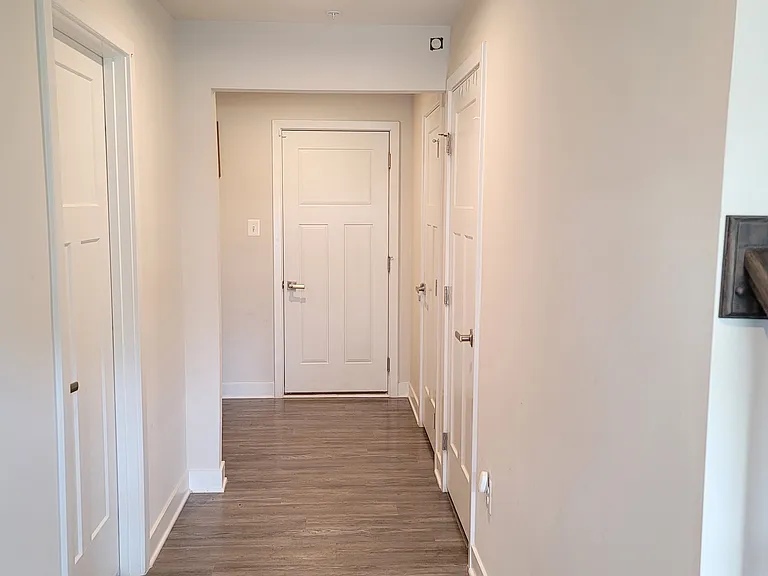8667 Shady Pines Dr — Photo 23