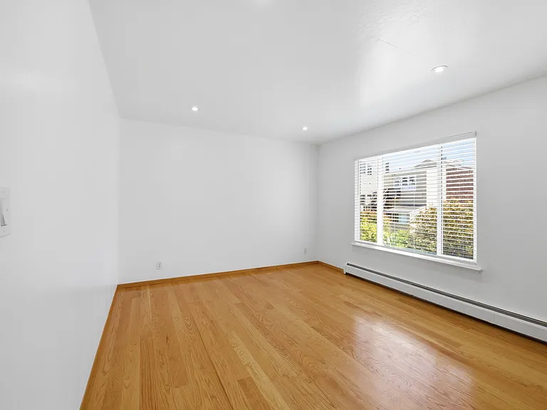 35 Hill St #B — Photo 3