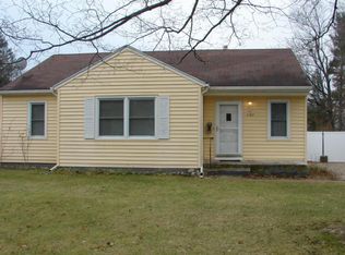 1107 Clearview St, Kalamazoo, MI 49048
