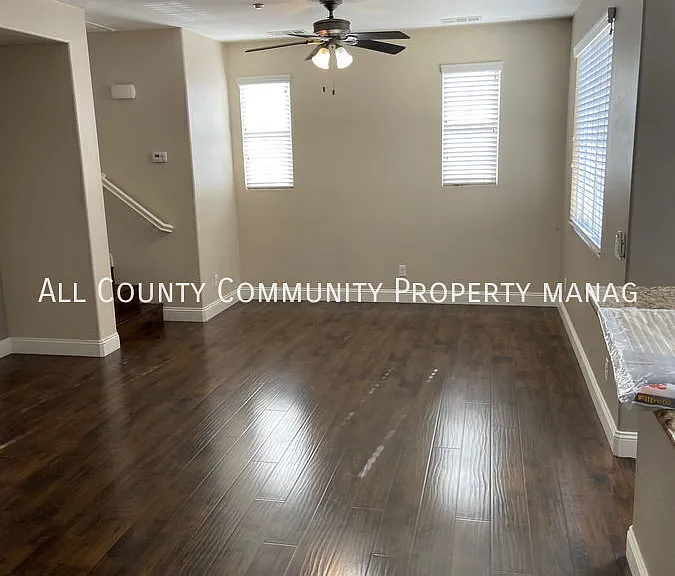 44958 Bellflower Ln #32 — Photo 6