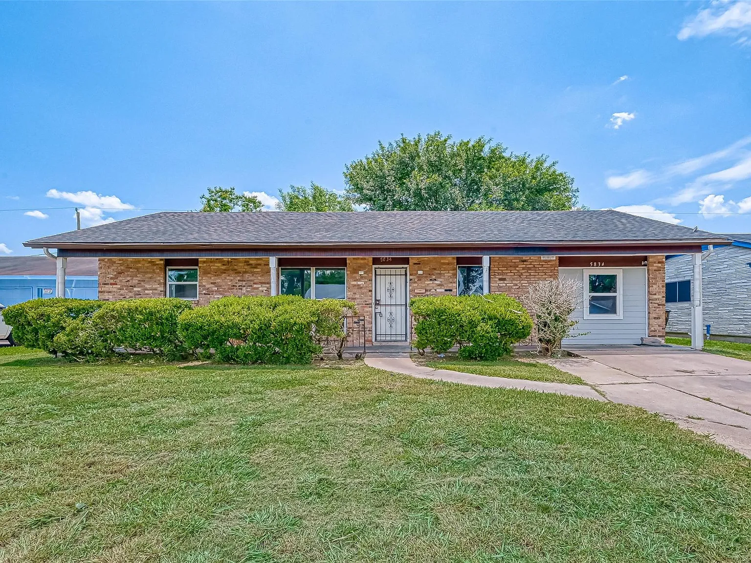 4 bed, 2.0 bath, 1101 sqft, $1,800 — Photo 1