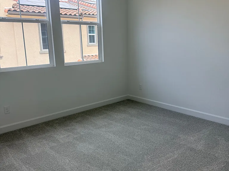 2713 Faye Dr — Photo 17