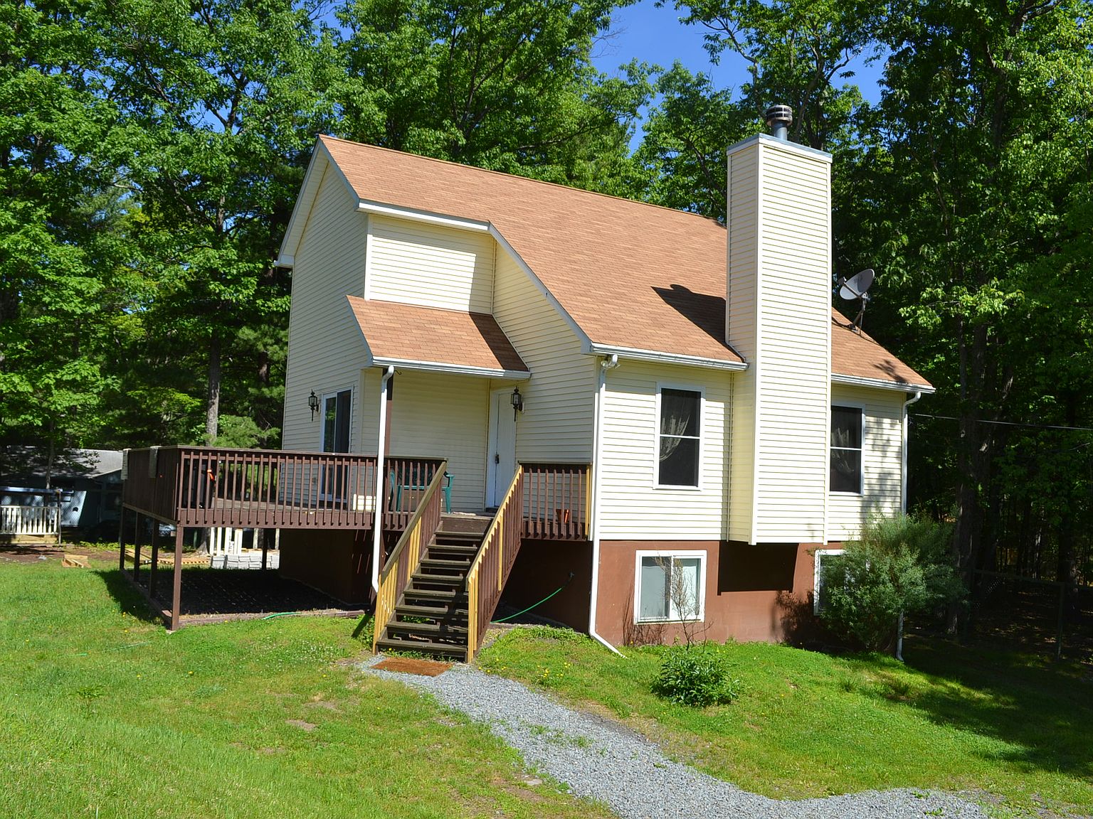 136 Misty Morning Dr, Dingmans Ferry, PA 18328 Zillow