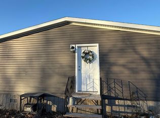 201 5th St, Murray, IA 50174