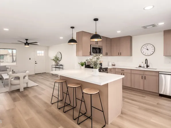 3824 E JOAN DE ARC Avenue, Phoenix, AZ 85032
